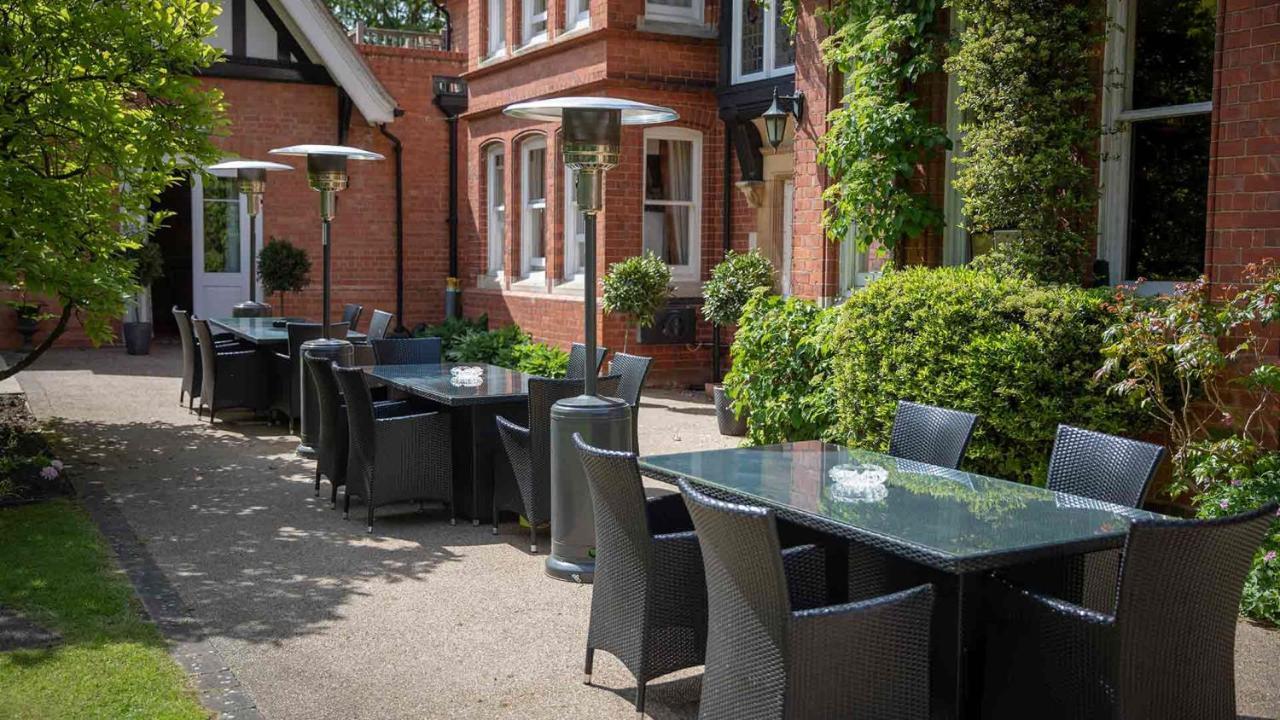 The Dower House Hotel 우드홀스파 외부 사진