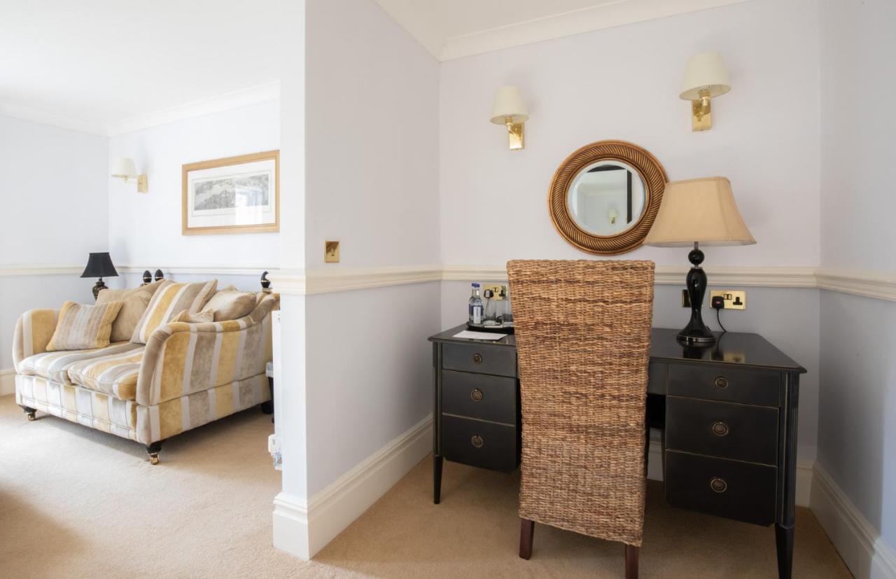 The Dower House Hotel 우드홀스파 외부 사진