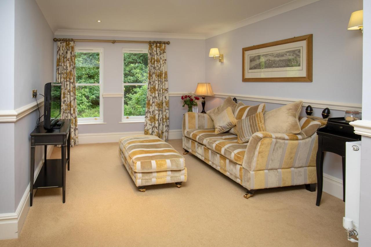 The Dower House Hotel 우드홀스파 외부 사진