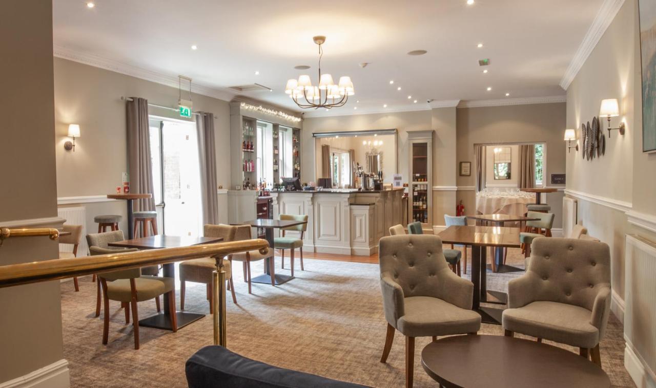 The Dower House Hotel 우드홀스파 외부 사진