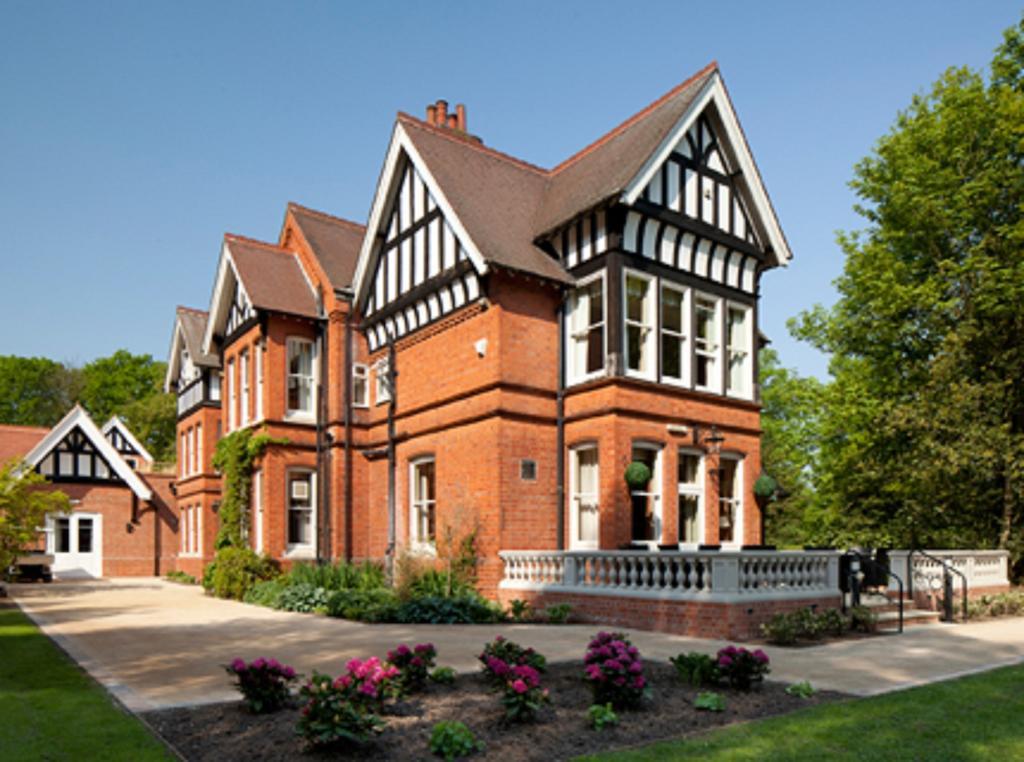 The Dower House Hotel 우드홀스파 외부 사진